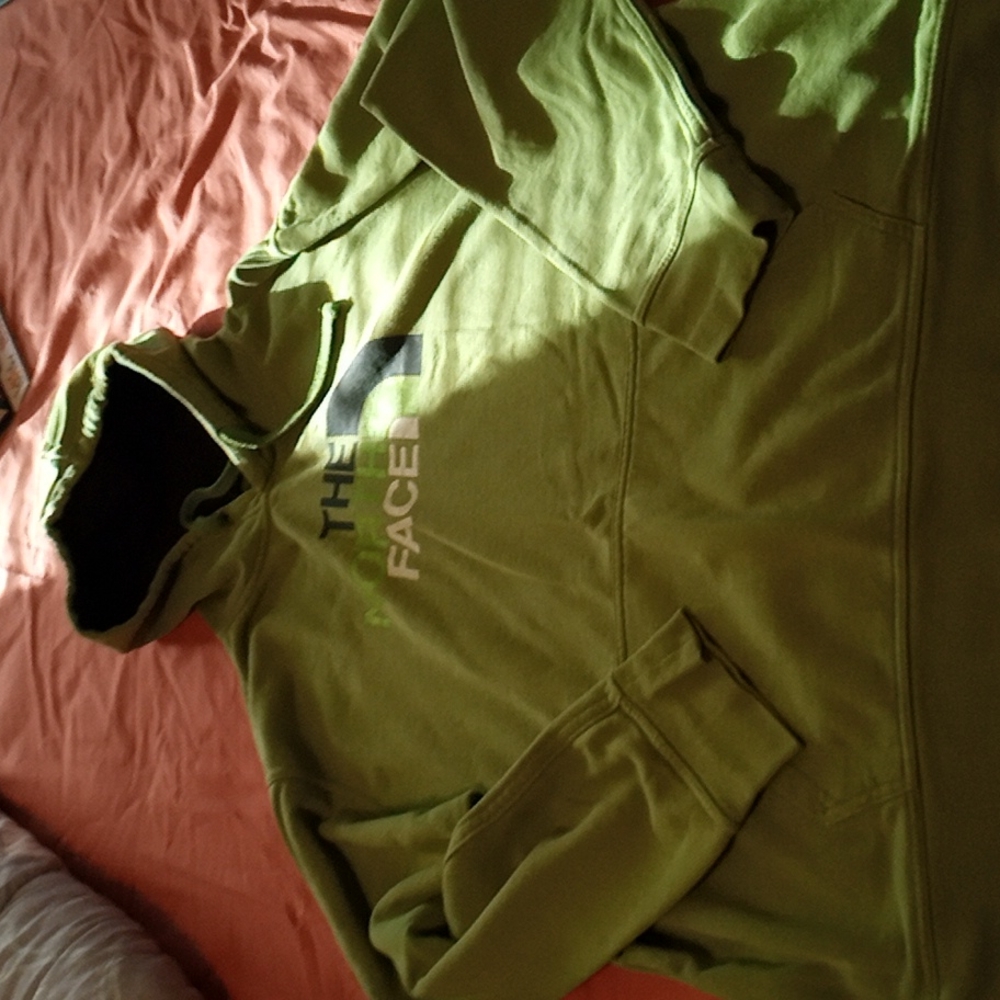 COPY - North Face hoddie